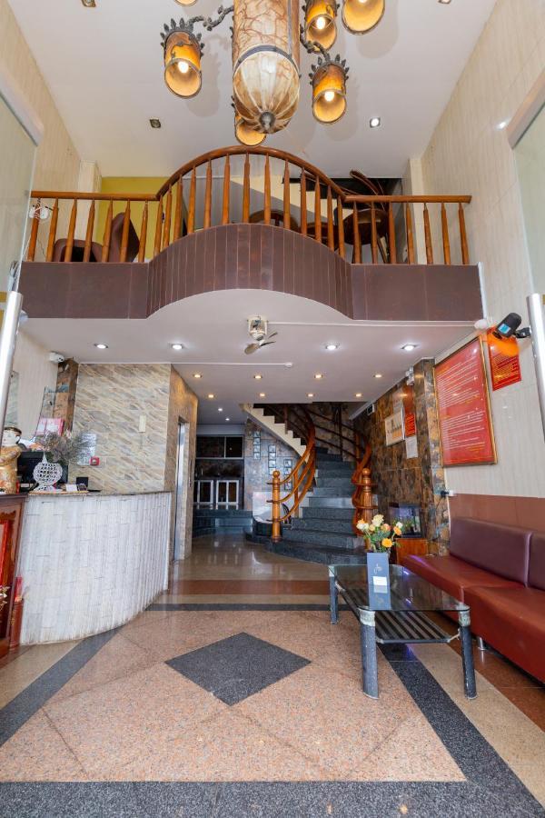 Khách sạn Hoa De Nhat 3*